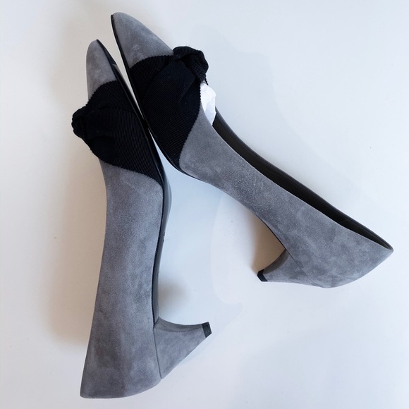 Authentic MIU MIU Pointed Suede Kitten Heels - Picture 3 of 7